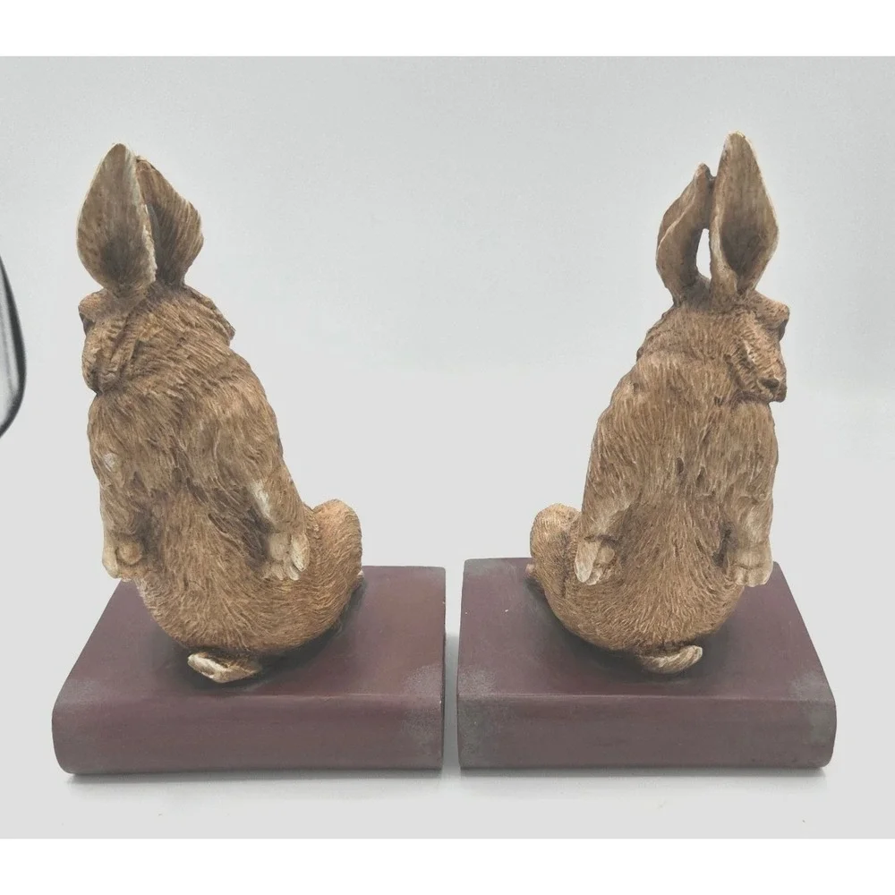 Ebros‎ Gift Realistic Rabbit Bookends (Polyresin)